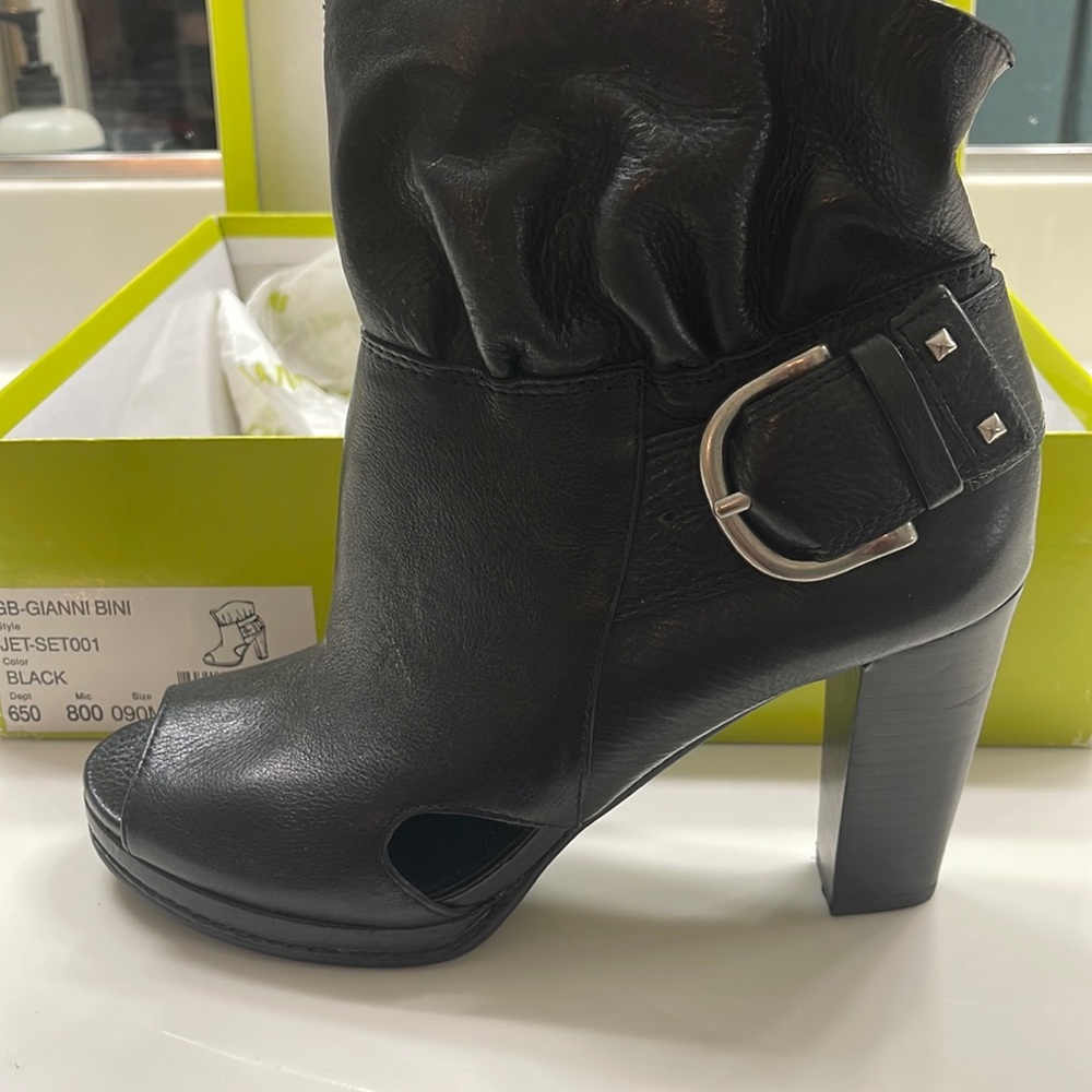 EUC- Gianni Bini shooties
